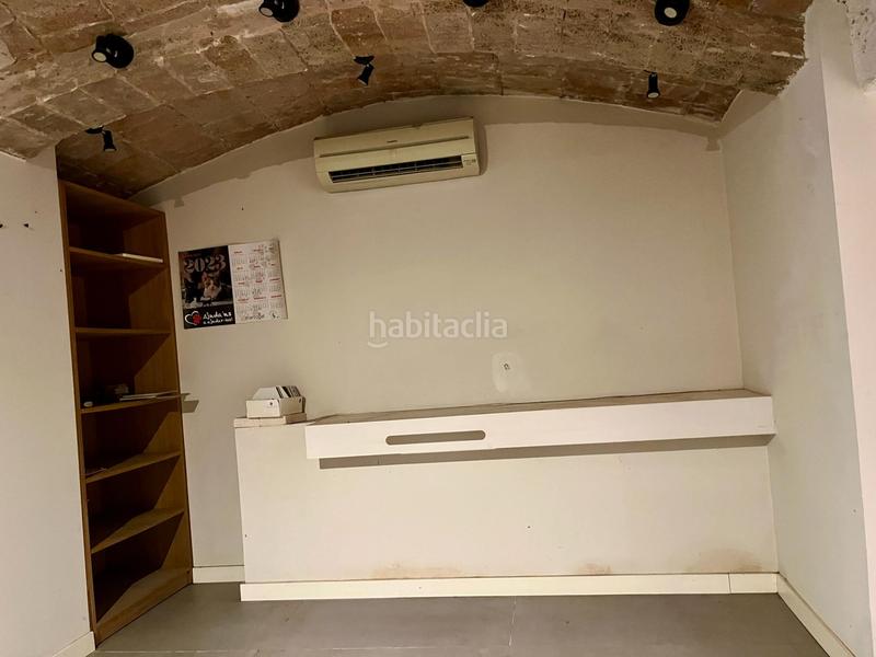 Foto 5808ddd3-e572-4295-93ee-f6c983d5c38c. Location local commercial dans Martorell