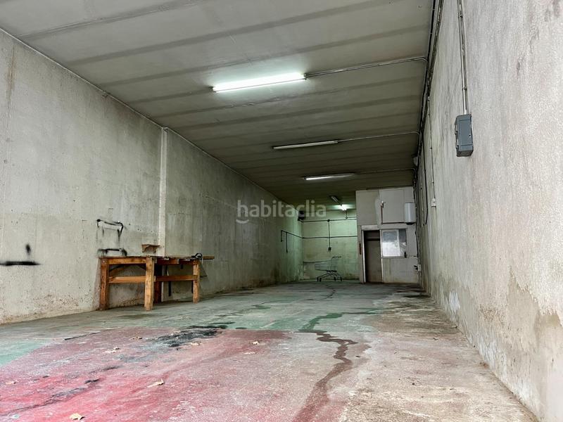 Foto 32f9eb02-3ab2-4b51-9acc-9afac7c6f7b2. Lloguer local comercial a Martorell