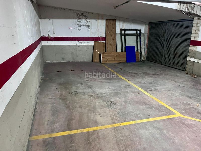 Foto 7e9715e8-053f-4965-9c58-bef8bc428964. Aparcament cotxe a Martorell