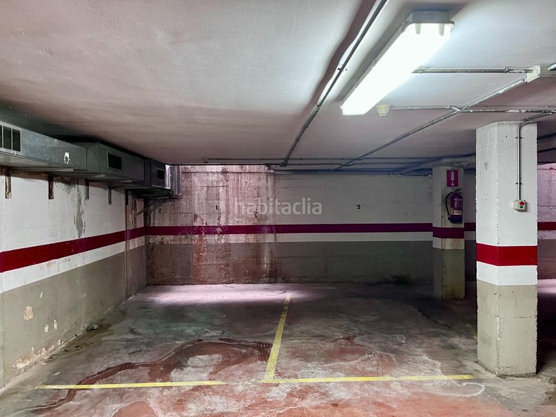 Foto 87a0c303-876c-44ce-bb38-1e6f13707d84. Aparcament cotxe a Martorell