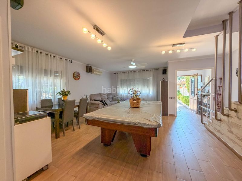 Foto b483ce92-a597-47a2-95ba-3abe151c17a8. Casa aparellada amb calefacció aparcament piscina a Abrera