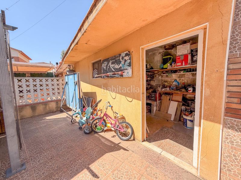 Foto e6ab36f0-2000-4318-b2b1-761c4a98b0e1. Casa aparellada amb calefacció aparcament piscina a Abrera