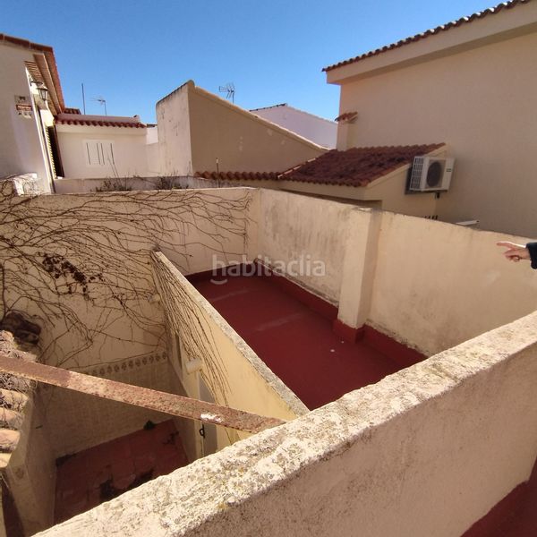 Foto 5016a58a-0b80-4010-83f7-30fe33673927. Semi detached house in Mareny Blau Sueca
