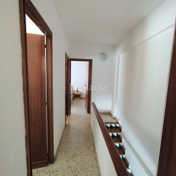 Foto ab6c31bd-ec28-4b2a-95a7-018789f1d142. Semi detached house in Mareny Blau Sueca