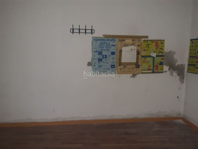 Foto cb7636e0-38a5-4f33-9fb5-8ee6ad3787c4. Local comercial a Sueca Sueca