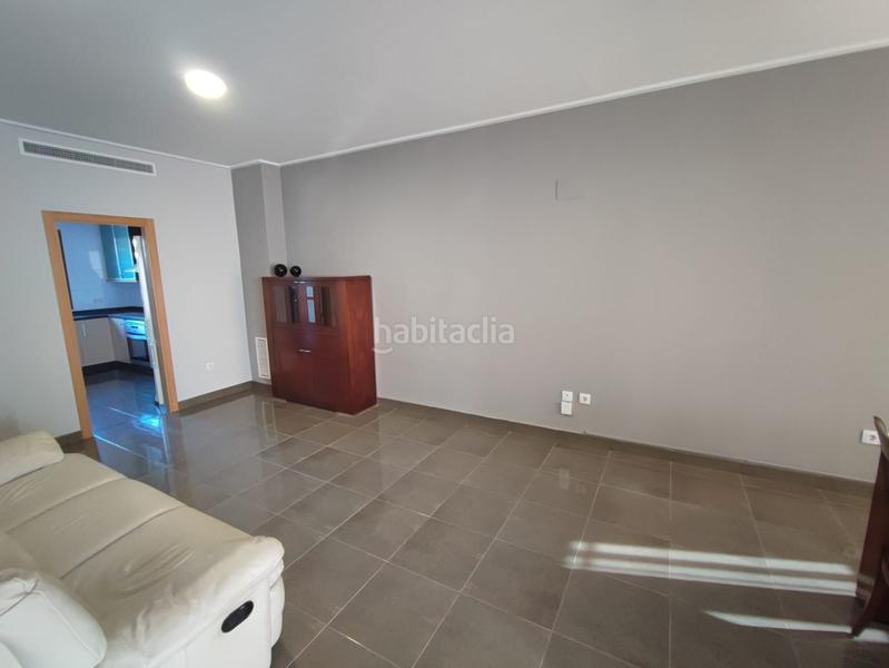 Foto 08803c47-7b8c-4f7c-9185-0f425d1f71b7. Reihenhaus mit parking in Sueca Sueca