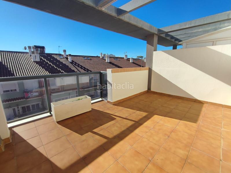 Foto 261109b6-6f13-4849-bd7b-a5138220d43c. Reihenhaus mit parking in Sueca Sueca