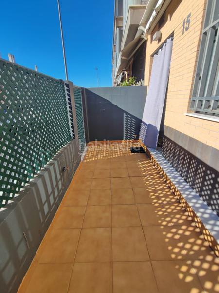 Foto 9d66c6b4-0952-48c7-ac62-815405952545. Reihenhaus mit parking in Sueca Sueca