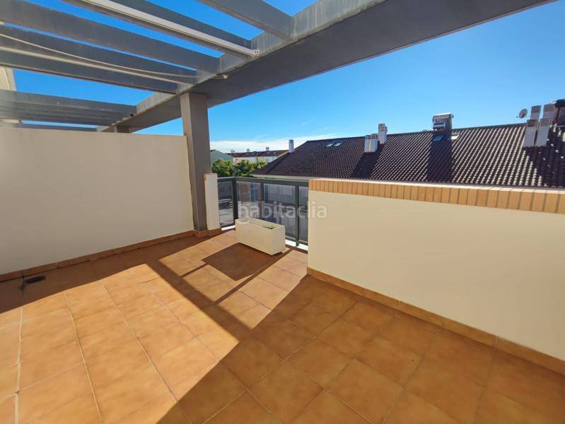 Foto bbac7c18-ade6-4e6d-bb30-75fc256e1620. Reihenhaus mit parking in Sueca Sueca