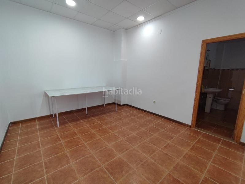 Foto 608fb630-48ef-4e3f-afa7-42d9b2149394. Local comercial en Sueca Sueca