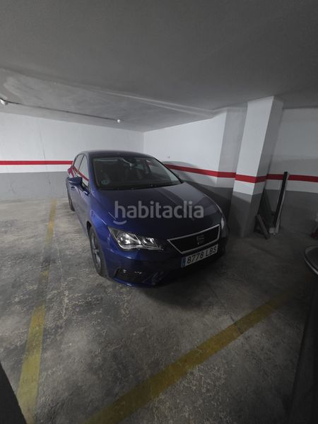 Foto 1a4427fa-7fd9-4038-a730-0093dcec2829. Aparcament cotxe a Sueca Sueca
