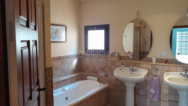 Foto 335d4a3d-fd50-493f-9f44-bf19b359a43c. Casa con piscina in Sueca Sueca