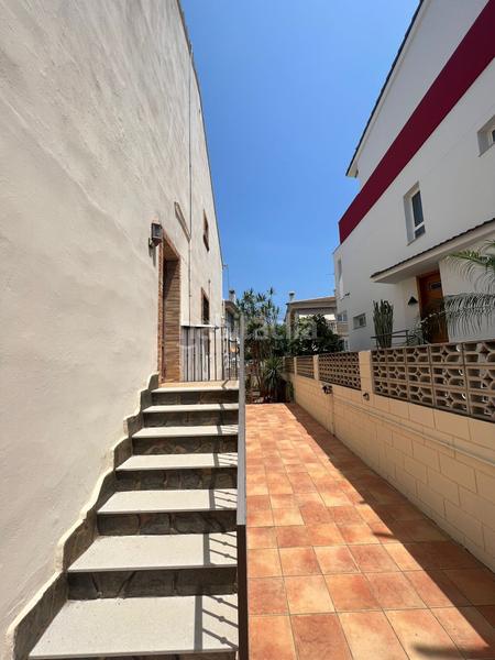 Foto 6d73159a-d058-4b15-ac77-bf99227c3142. Casa con piscina in Sueca Sueca