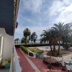 Apartament en Rac�. Apartamento en primera l�nea de playa en cullera.