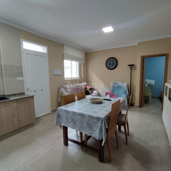 Foto 8edac37a-205a-4719-acbb-00c5b2c26a5d. Casa adossada a Les Palmeres Sueca