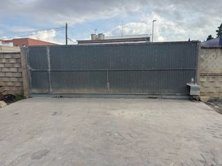 Nau industrial a Sueca