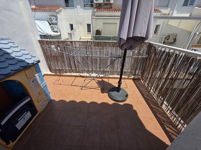 Foto 6dd384dc-616d-489f-9b09-b339ea546f56. Casa adossada a Sueca Sueca