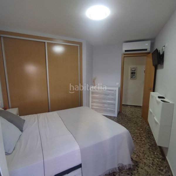 Foto a3cc1c35-0d9b-4504-bc1d-ab6285c995d0. Pis a pueblo de Cullera Cullera