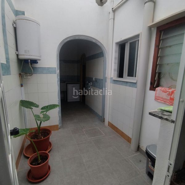 Foto 2ac044d3-e12f-4213-aea6-827e71845561. Casa amb aparcament a Les Palmeres Sueca