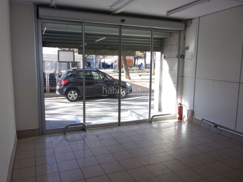 Foto b3c17531-43ce-4957-adbb-68d9eb88c88f. Rent business premise in plaça de les melies 9 in Pineda de Mar