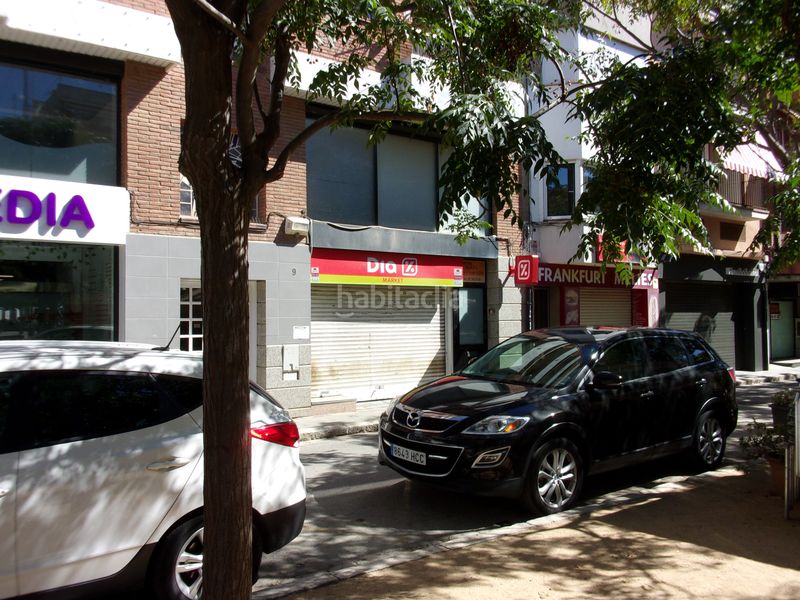 Foto c24429cd-87f7-4333-8438-247036a73d89. Rent business premise in plaça de les melies 9 in Pineda de Mar