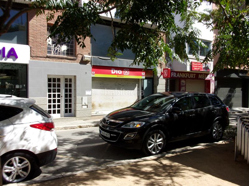 Foto e454a010-7ce8-4fe8-9ab1-f6f879eb7789. Rent business premise in plaça de les melies 9 in Pineda de Mar