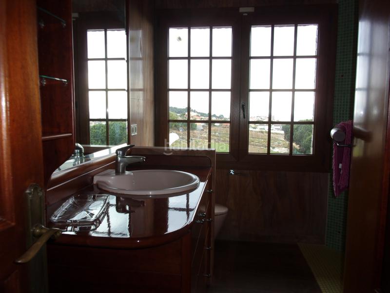 Foto 9edd7593-3288-4651-b41a-b9a9f77b3e72. Haus mit kamin heizung parking pool in Pinemar Pineda de Mar