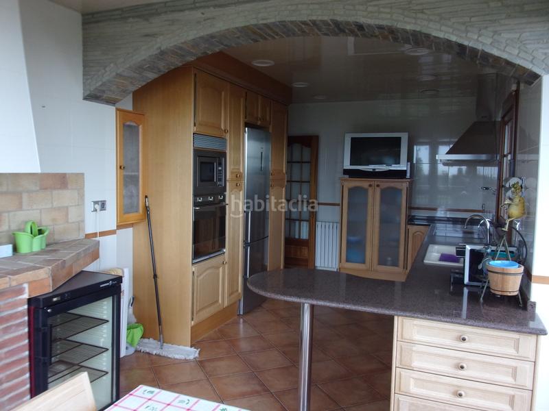 Foto aff63c32-ea51-4cc7-9d43-7bdb56c37d8d. Haus mit kamin heizung parking pool in Pinemar Pineda de Mar