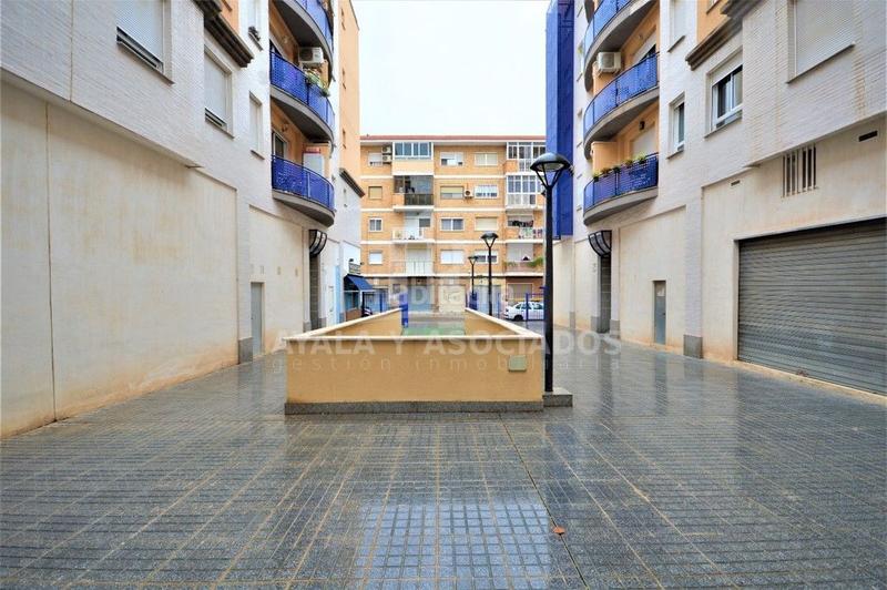 Foto c87dfad3-59bd-47f9-88fb-0ecace5c89f8. Local comercial se vende local comercial en jose maria de la puerta en Cartagena