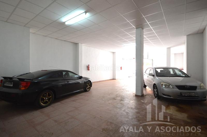 Foto 1c03c4a5-88eb-4634-902a-f463dcab4ed0. Local comercial  en venta, media sala en Cartagena