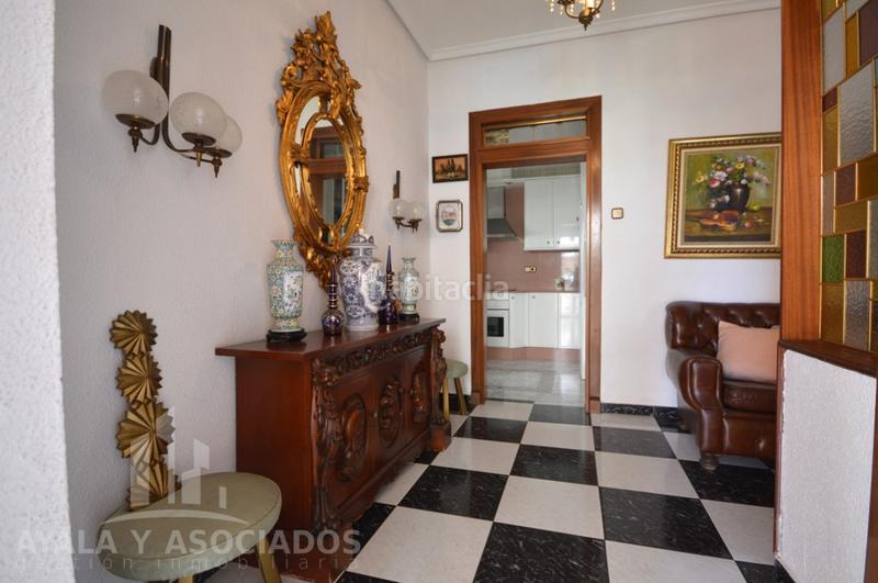 Foto 9941f5be-41c2-4a05-89cd-5ac5cf6528ef. Casa adosada piso unico con entrada independiente y jardin de 60m2 en venta, en ciudad jardin en Cartagena