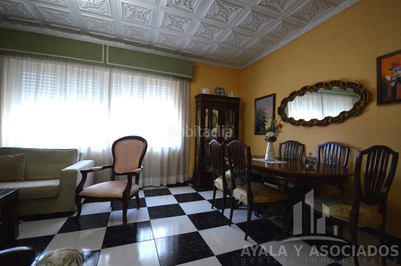 Foto a911b0f0-9b81-4d76-986d-397d9fcea984. Casa adosada piso unico con entrada independiente y jardin de 60m2 en venta, en ciudad jardin en Cartagena