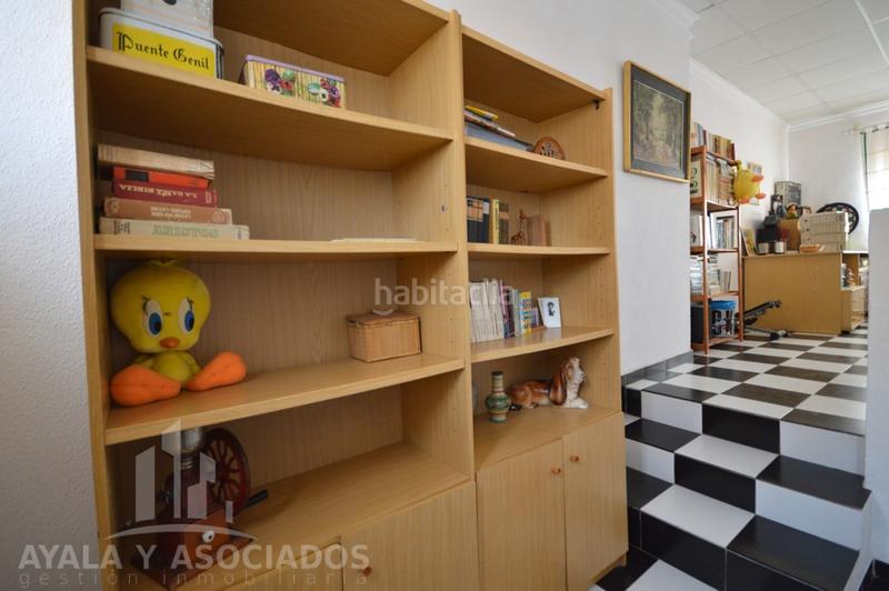 Foto aeb4eb6e-e4f9-465b-a15f-a267cc3c323b. Casa adosada piso unico con entrada independiente y jardin de 60m2 en venta, en ciudad jardin en Cartagena