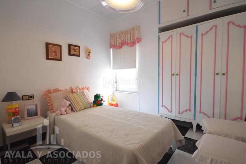 Foto cfdf1335-0ea7-41e5-a55e-4cc4bf69f6b2. Casa adosada piso unico con entrada independiente y jardin de 60m2 en venta, en ciudad jardin en Cartagena