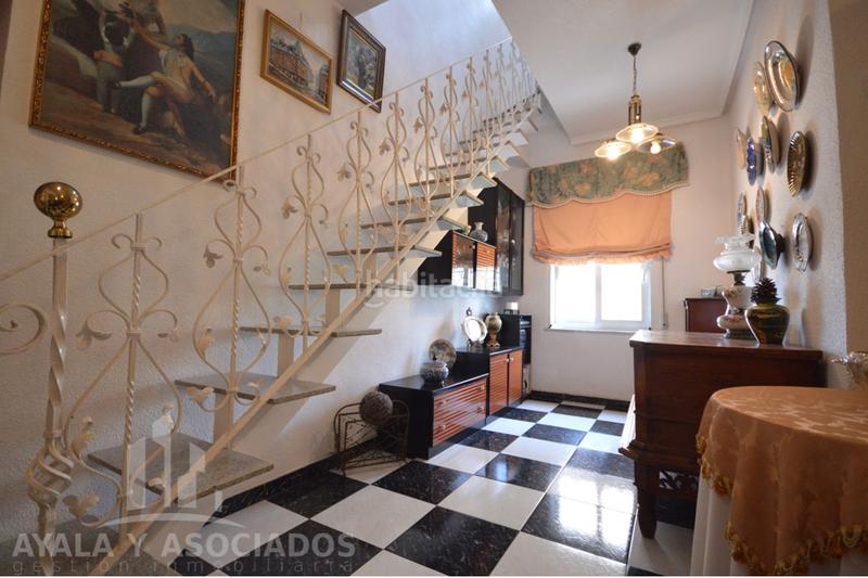 Foto e30f3af7-25b3-4d6a-99f4-3851958548b8. Casa adosada piso unico con entrada independiente y jardin de 60m2 en venta, en ciudad jardin en Cartagena