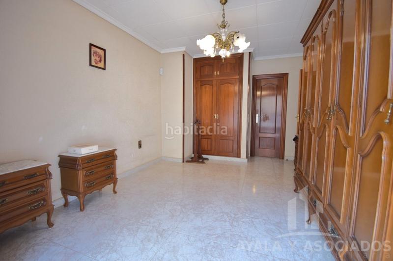 Foto d641274f-3e23-44c9-be92-7047ce6cc528. Piso  unico en venta, en el barrio de la concepcion en Cartagena