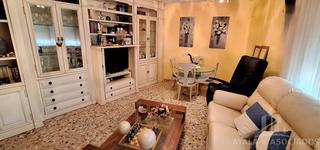 Duplex à Los Barreros - Cuatro Santos. Dúplex en venta, parque de la rosa