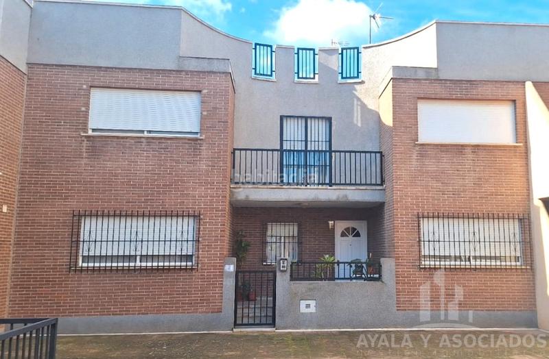 Foto 2cf5ee16-4f72-4073-bd0e-e53cad466d08. Dúplex  en venta, parque de la rosa en Los Barreros - Cuatro Santos Cartagena