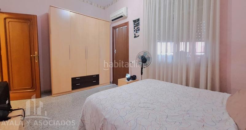 Foto c8693424-c7e4-42a1-bcc0-832aa8caf8e5. Piso  en venta, junto al paseo alfonso xiii en Cartagena
