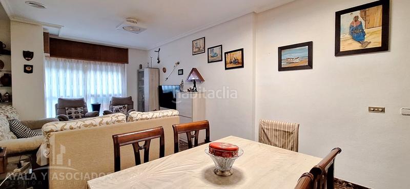 Foto 7edcd4ff-3b84-49e9-a05f-a49e857b17f3. Piso  en venta, en paseo alfonso xiii en Ensanche Cartagena