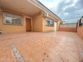 Casa a Pozo Estrecho. Planta baja con garaje en venta, pozo estrecho