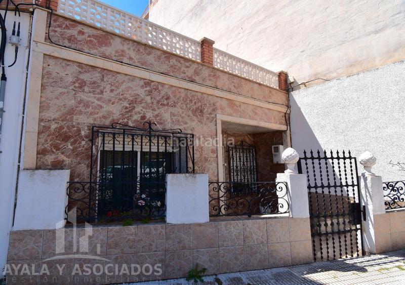 Foto c5a63780-f5ad-4d04-8f8a-4879ad6aadd0. Casa adosada planta baja en venta, san anton () en Cartagena