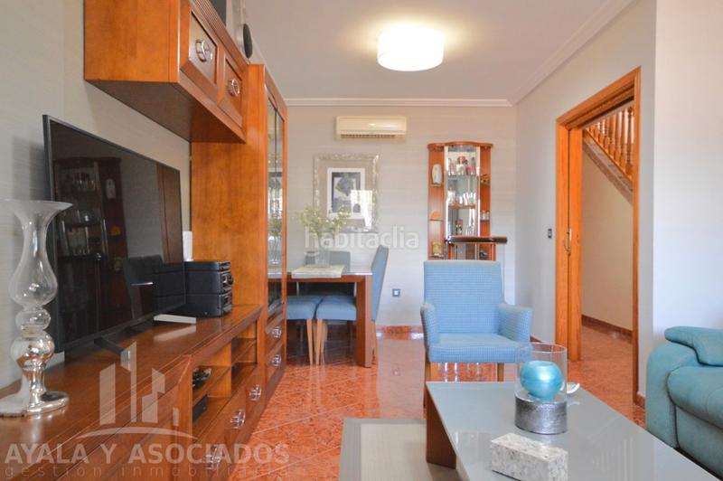 Foto ffac877e-3a8d-4e8b-bb23-b1ba28aa1b20. Casa adosada duplex con sotano en venta, residencial san francisco (los barreros) en Cartagena