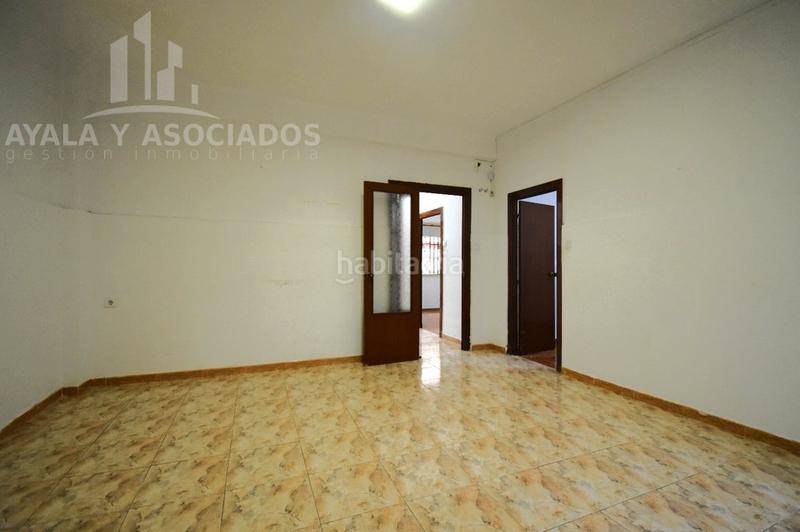 Foto 23a9563e-7e64-40b9-8cc7-4fe1cc2ba34c. Piso bajo de piso en venta, los barreros en Los Barreros - Cuatro Santos Cartagena