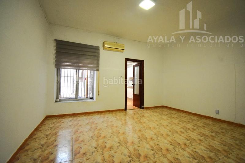 Foto 7691a4ed-1a10-4776-8205-e2859de673d1. Piso bajo de piso en venta, los barreros en Los Barreros - Cuatro Santos Cartagena