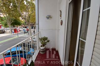 Appartement à Alameda. Piso en venta, avda. reina victoria
