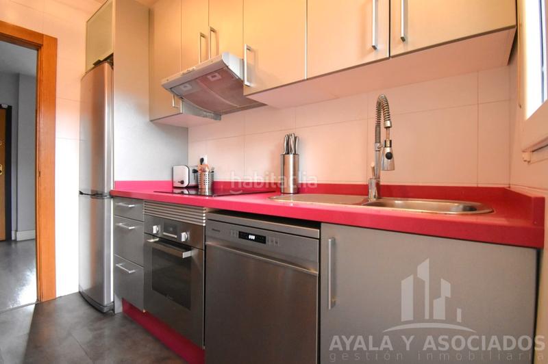 Foto f56aa3e0-150a-445e-b6a3-a9fda50d0296. Pis amb calefacció aparcament a El Algar Cartagena