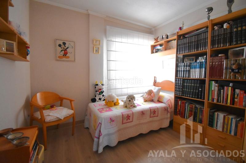 Foto 30dabc41-bc2e-485e-9bee-54d75bbe6135. Piso  en venta, calle ramon y cajal () en Alameda Cartagena