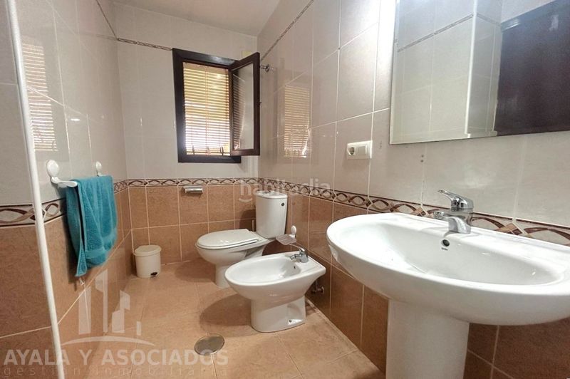 Foto 3b45a601-d1a1-40f7-9697-2f5f796a02b0. Apartamento  en venta, urbanizacion paraiso park en Cartagena