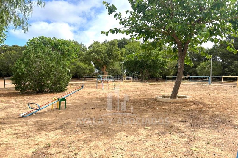 Foto 8c8e6252-7c3c-475e-a8c6-a47e962061ca. Apartamento  en venta, urbanizacion paraiso park en Cartagena